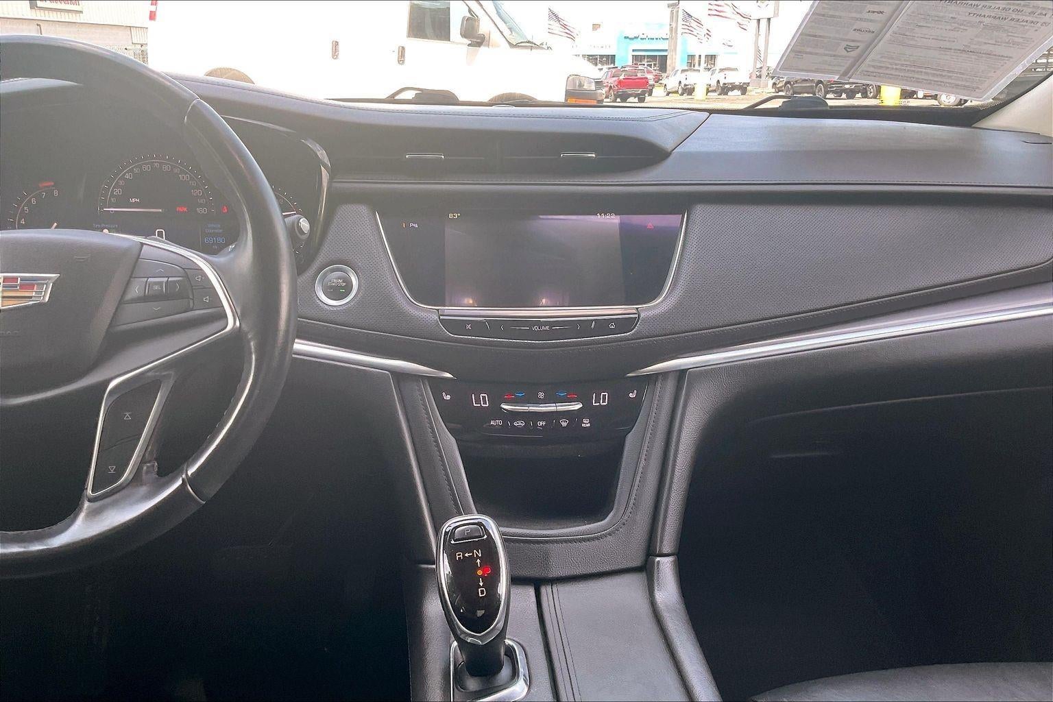 2018 Cadillac XT5 Luxury FWD