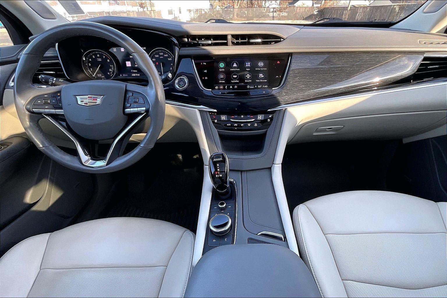 2024 Cadillac XT6 Premium Luxury