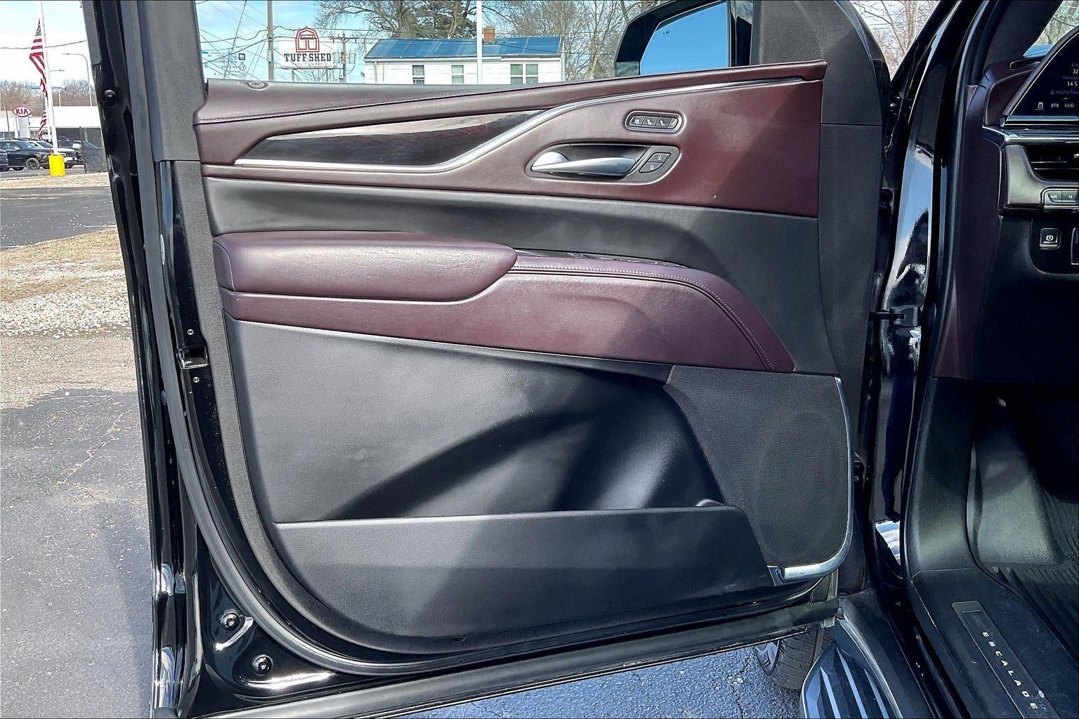 2022 Cadillac Escalade ESV Sport Platinum