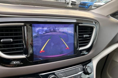 2017 Chrysler Pacifica Touring