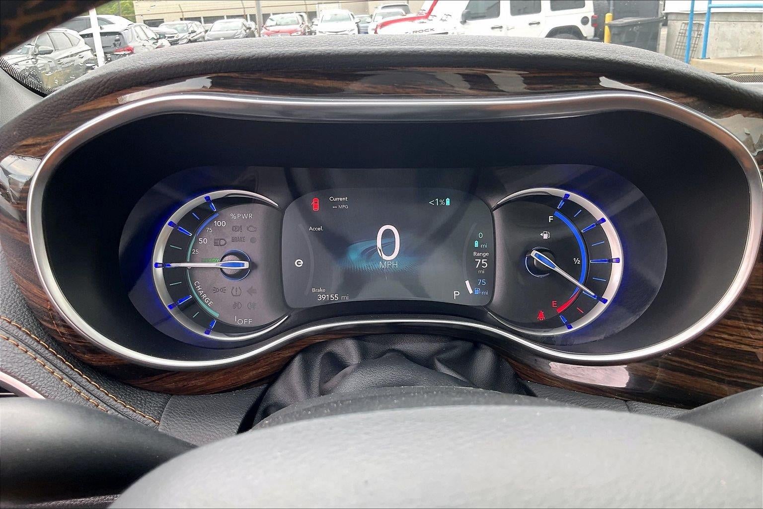2023 Chrysler Pacifica Hybrid Pinnacle
