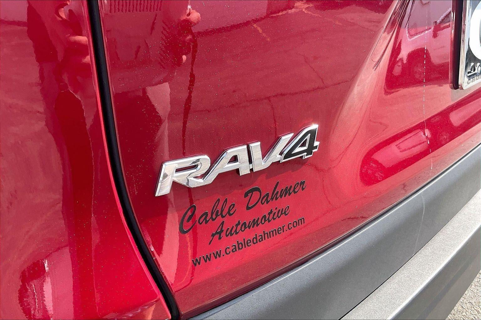 2025 Toyota RAV4 XLE Premium