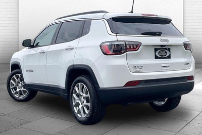 2024 Jeep Compass Latitude Lux
