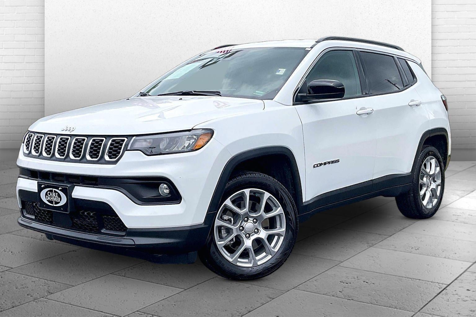 2024 Jeep Compass Latitude Lux