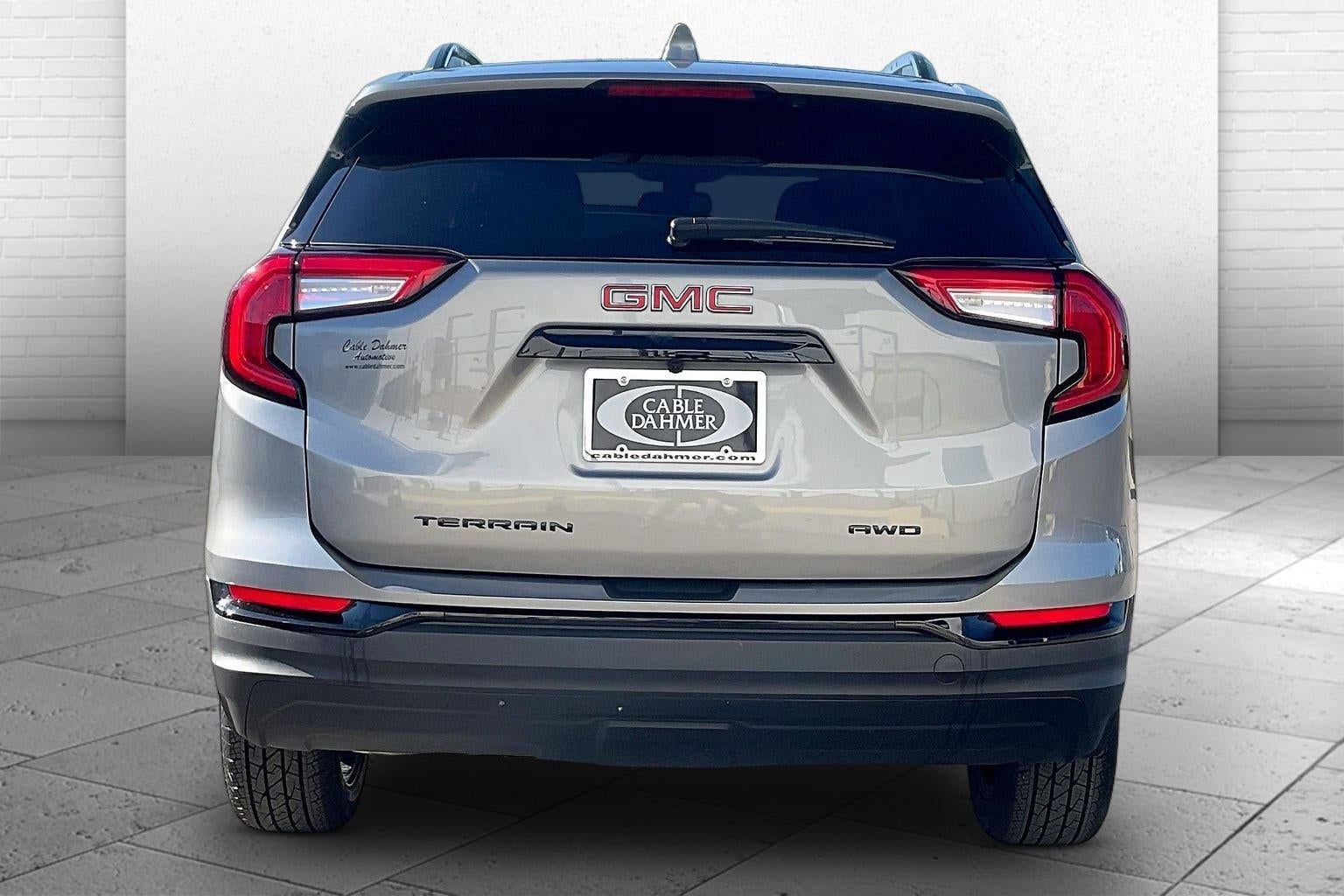 2023 GMC Terrain SLE