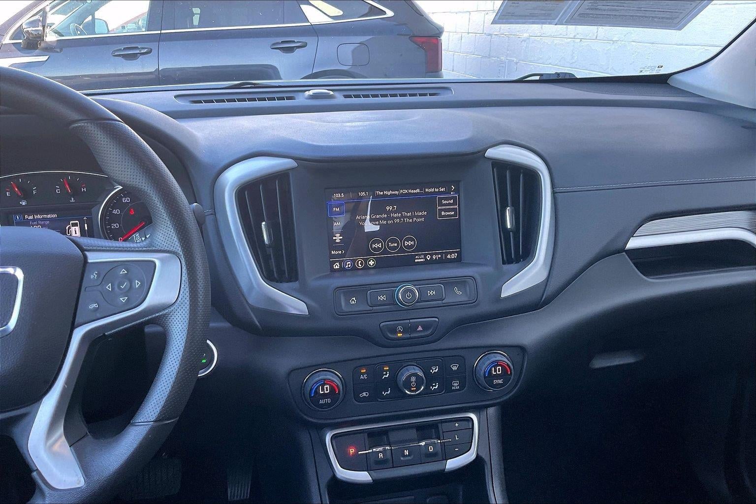 2023 GMC Terrain SLE