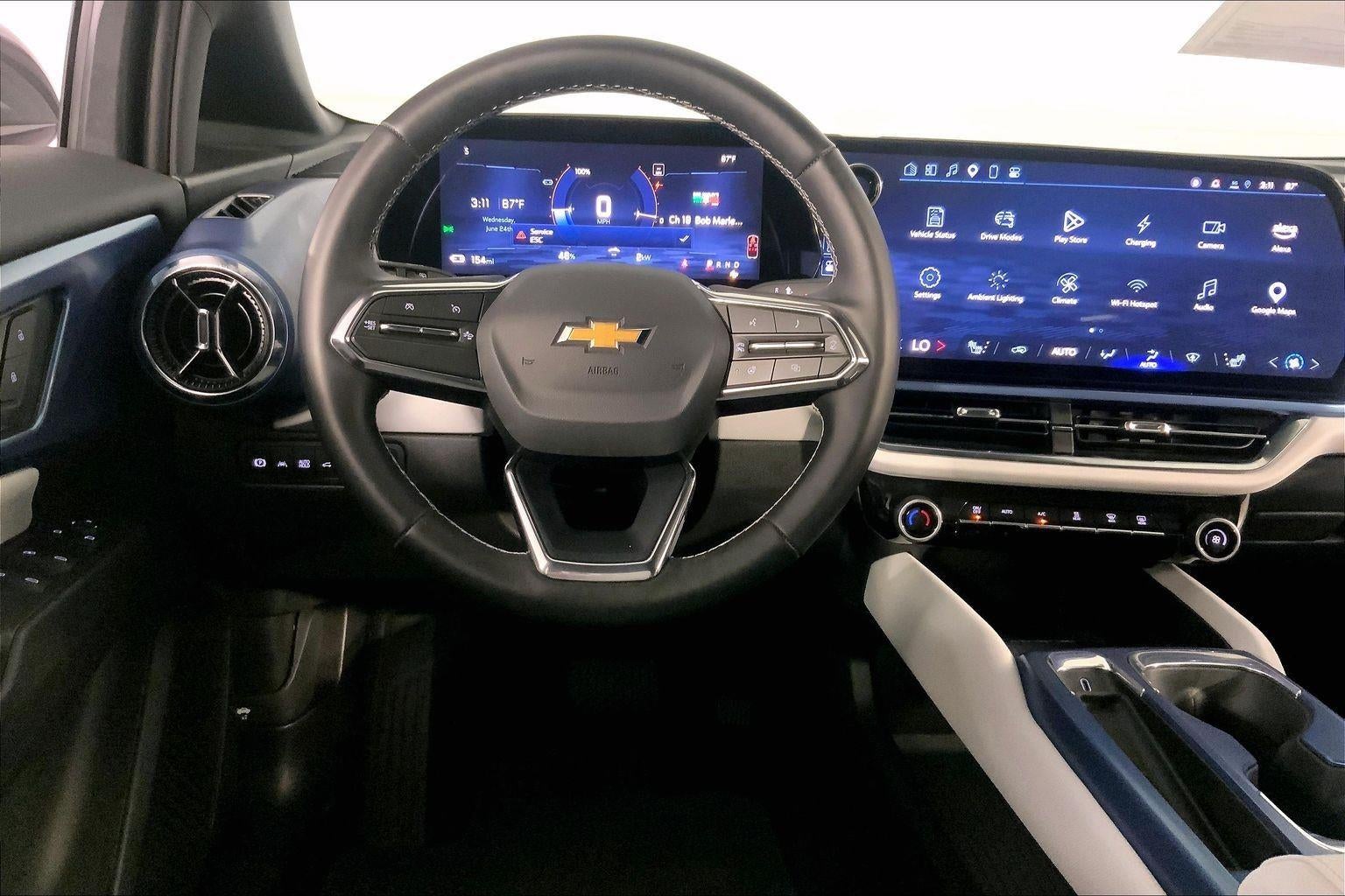 2025 Chevrolet Equinox EV LT