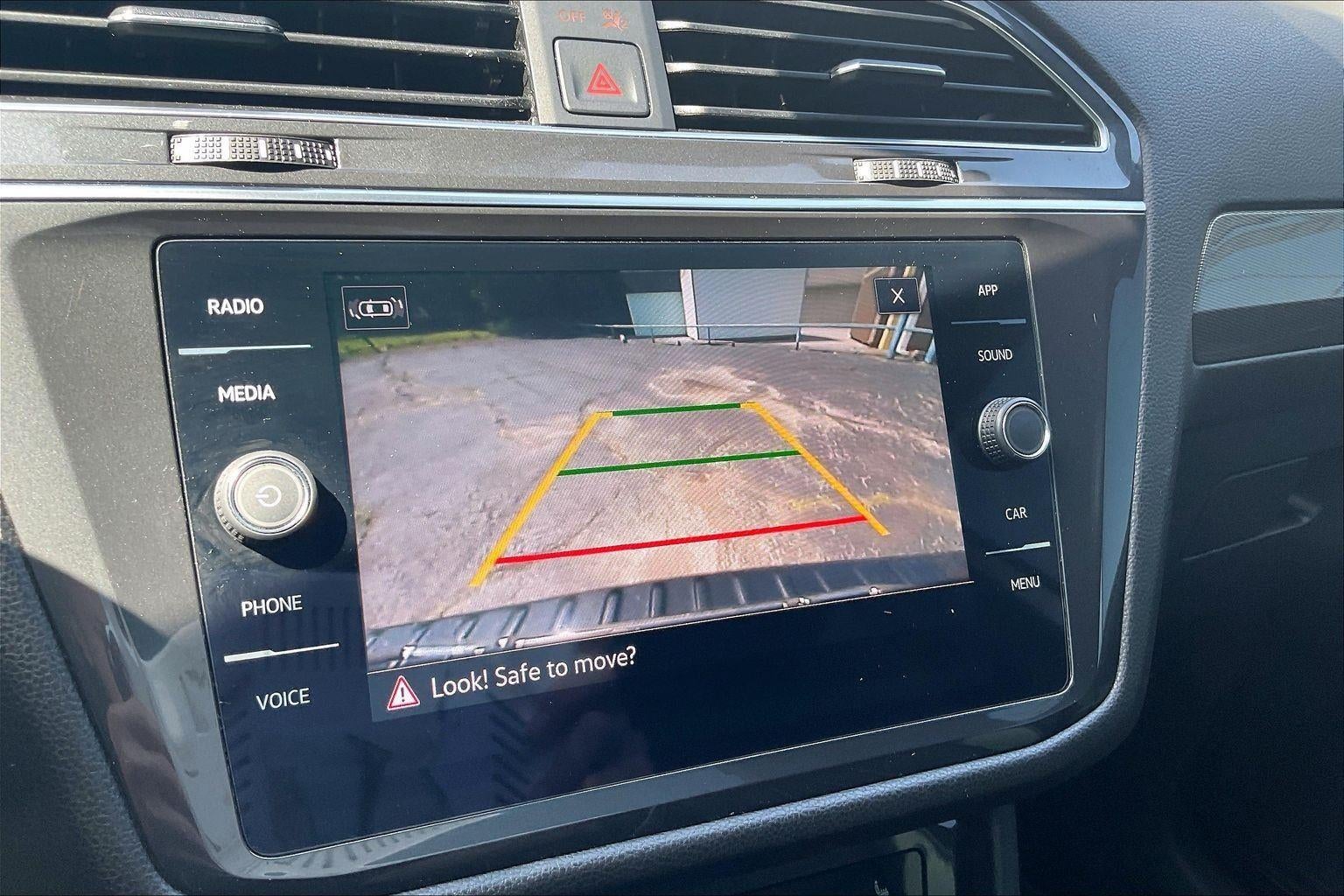 2023 Volkswagen Tiguan SE R-Line Black