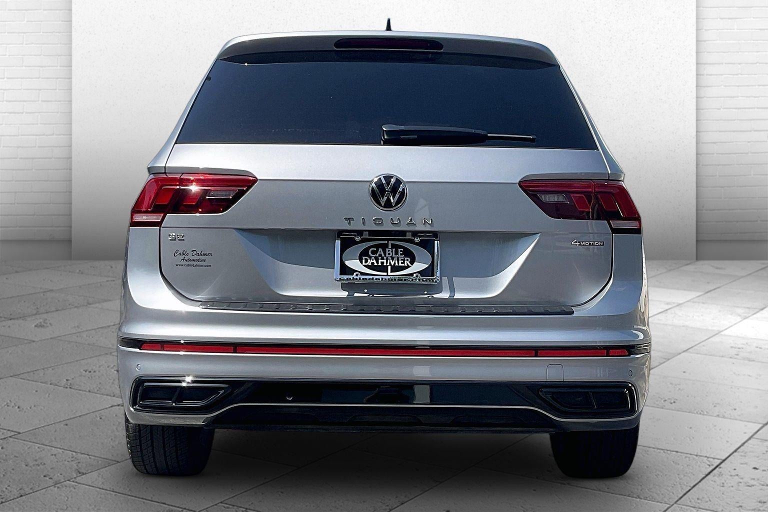 2023 Volkswagen Tiguan SE R-Line Black