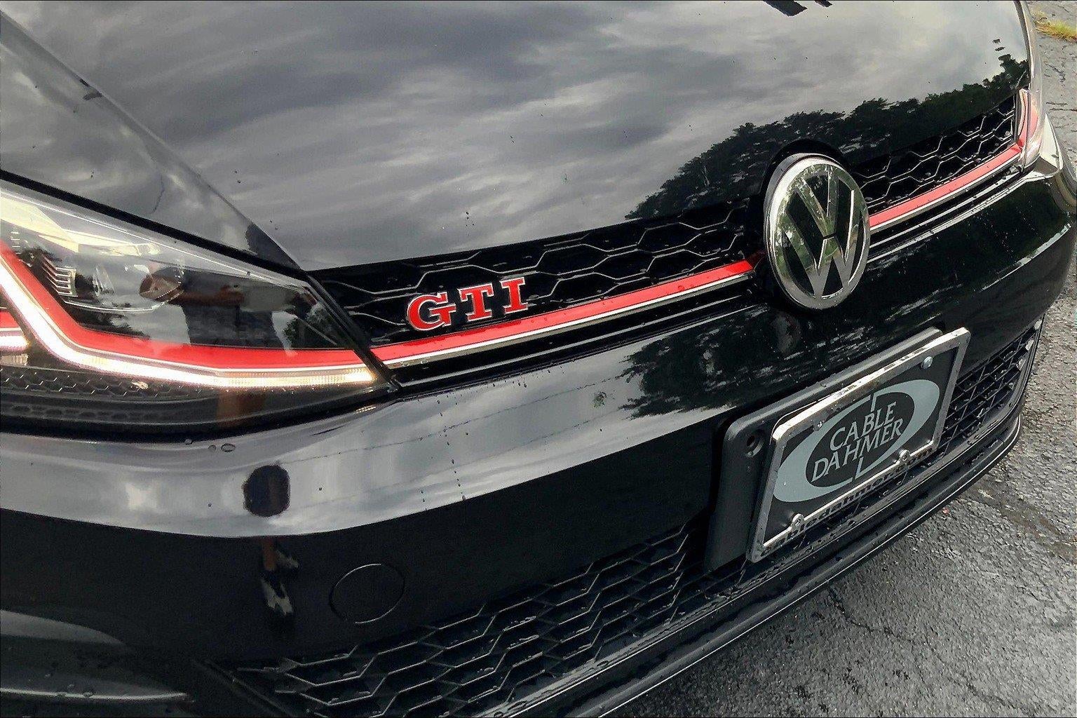 2021 Volkswagen Golf GTI S