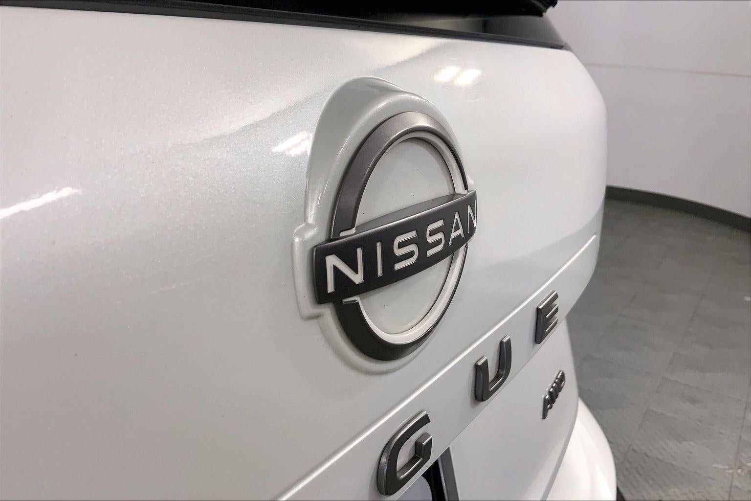 2025 Nissan Rogue SV