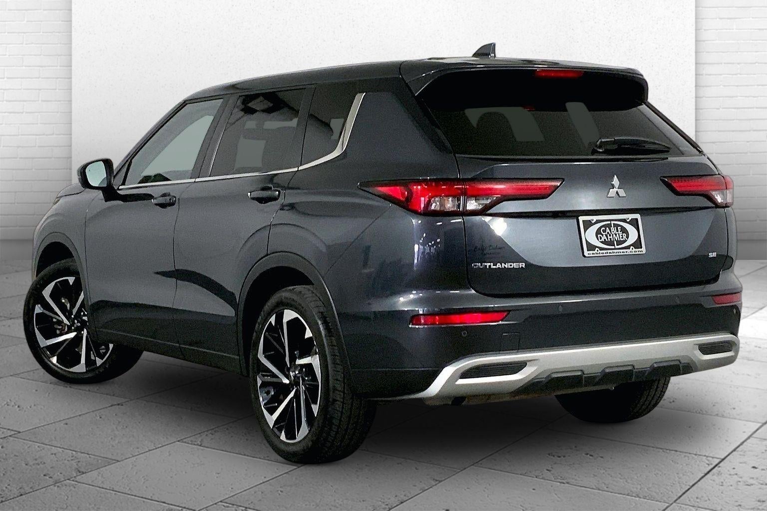 2024 Mitsubishi Outlander SE