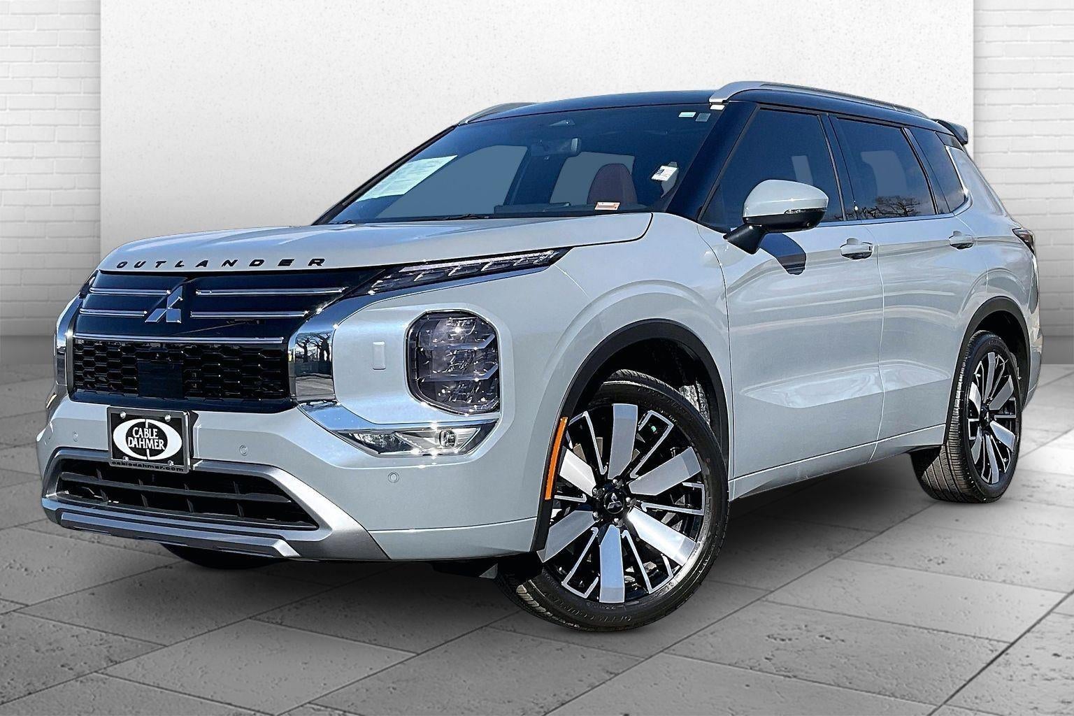 2025 Mitsubishi Outlander SEL