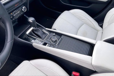 2017 Mazda Mazda3 4-Door Grand Touring