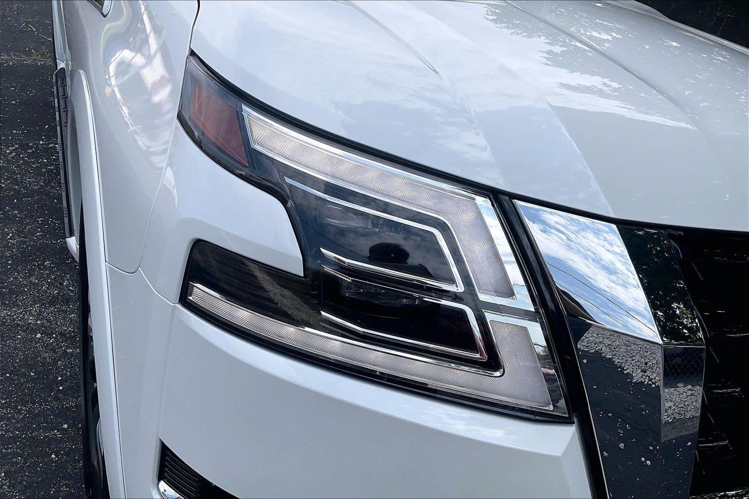 2024 Nissan Armada Platinum