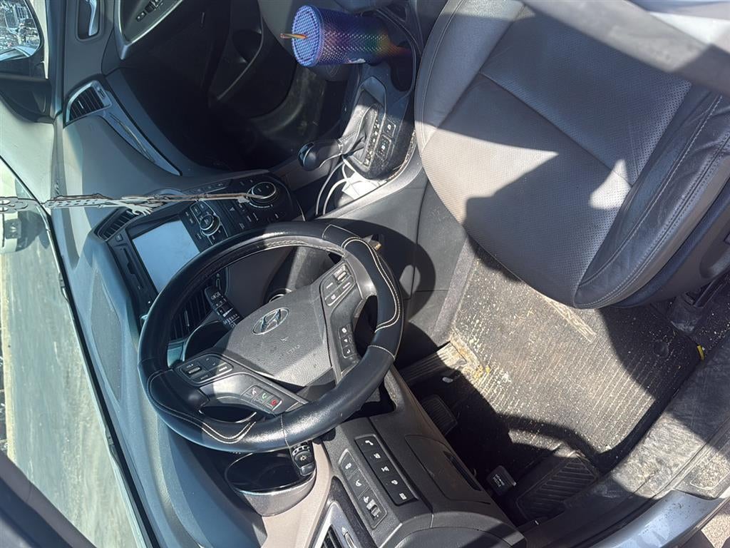 2016 Hyundai Santa Fe SE