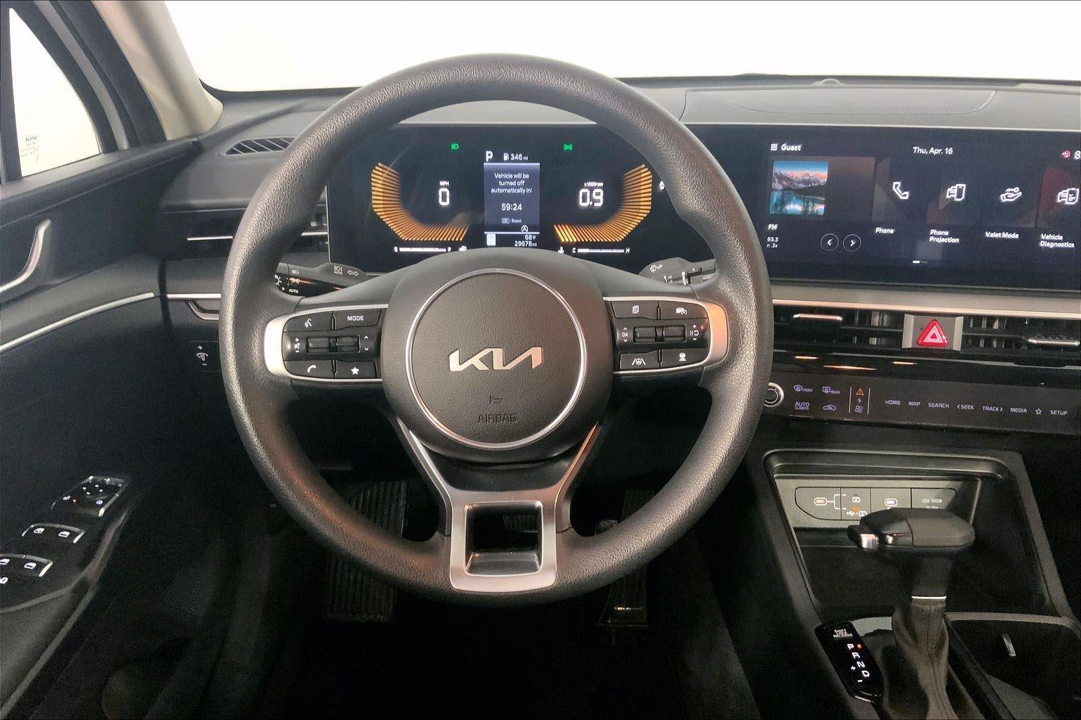 2025 Kia K5 LXS