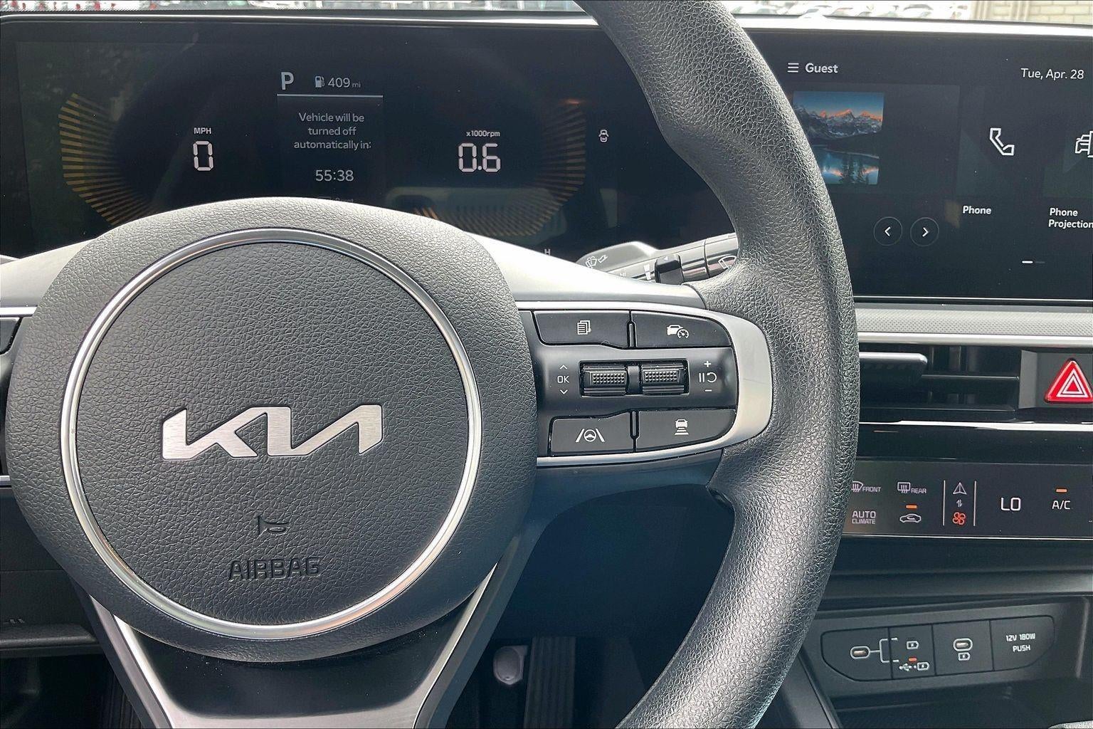 2025 Kia K5 LXS