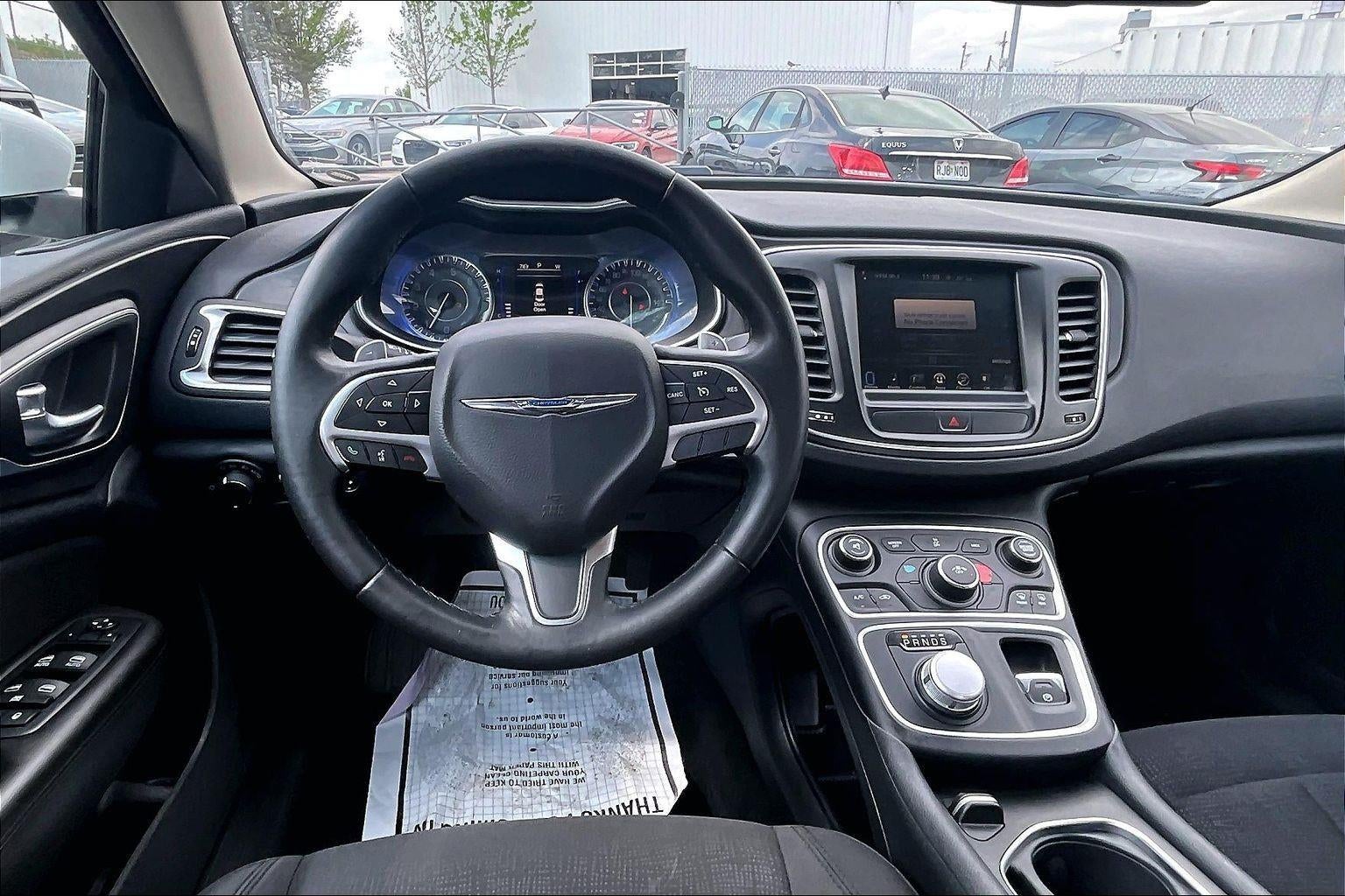 2016 Chrysler 200 Limited