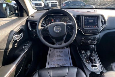 2022 Jeep Cherokee Trailhawk