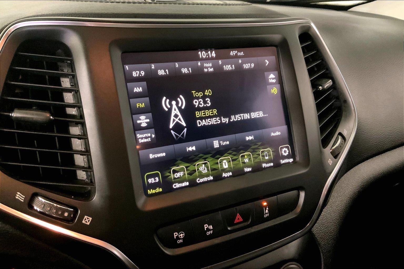 2023 Jeep Cherokee Altitude Lux