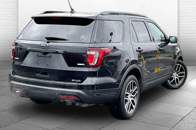 2018 Ford Explorer Sport