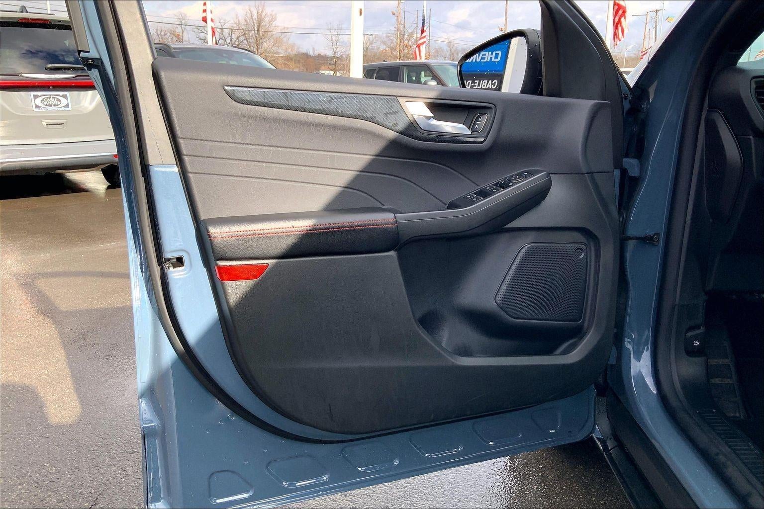 2024 Ford Escape ST-Line