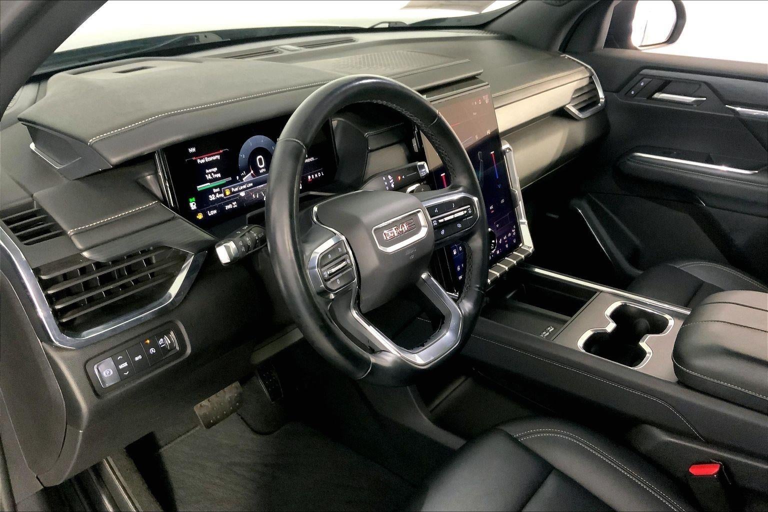 2024 GMC Acadia Elevation