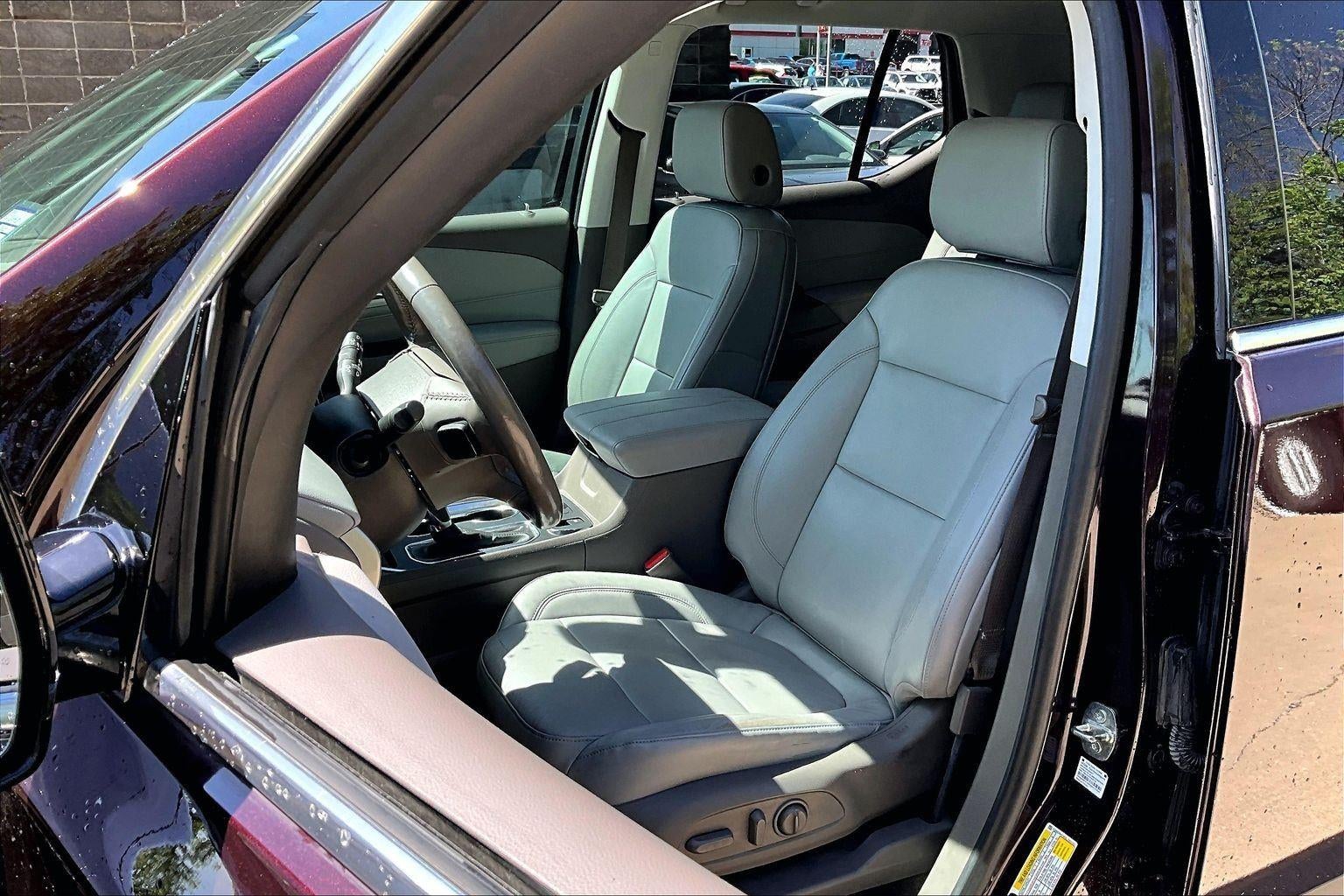 2020 Chevrolet Traverse LT Leather