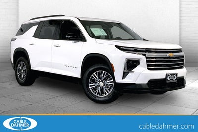 2024 Chevrolet Traverse LT