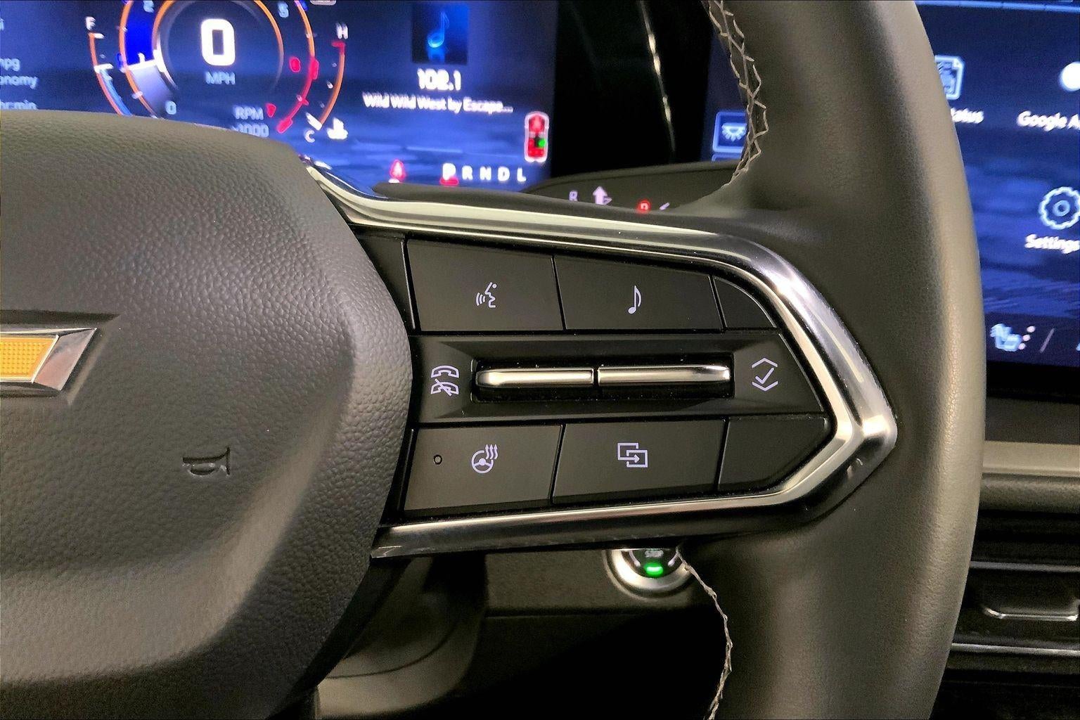 2024 Chevrolet Traverse LT