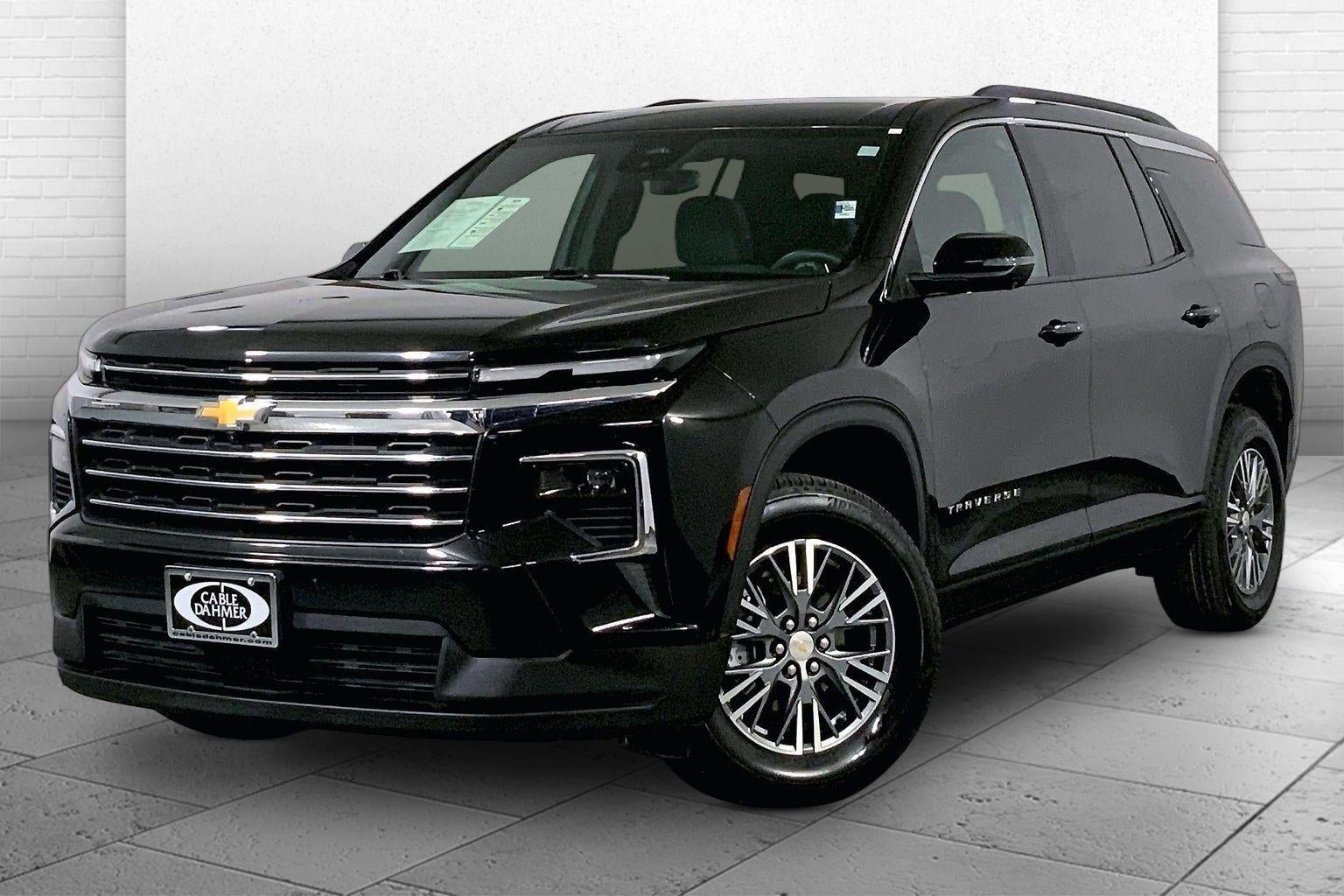 2024 Chevrolet Traverse LT
