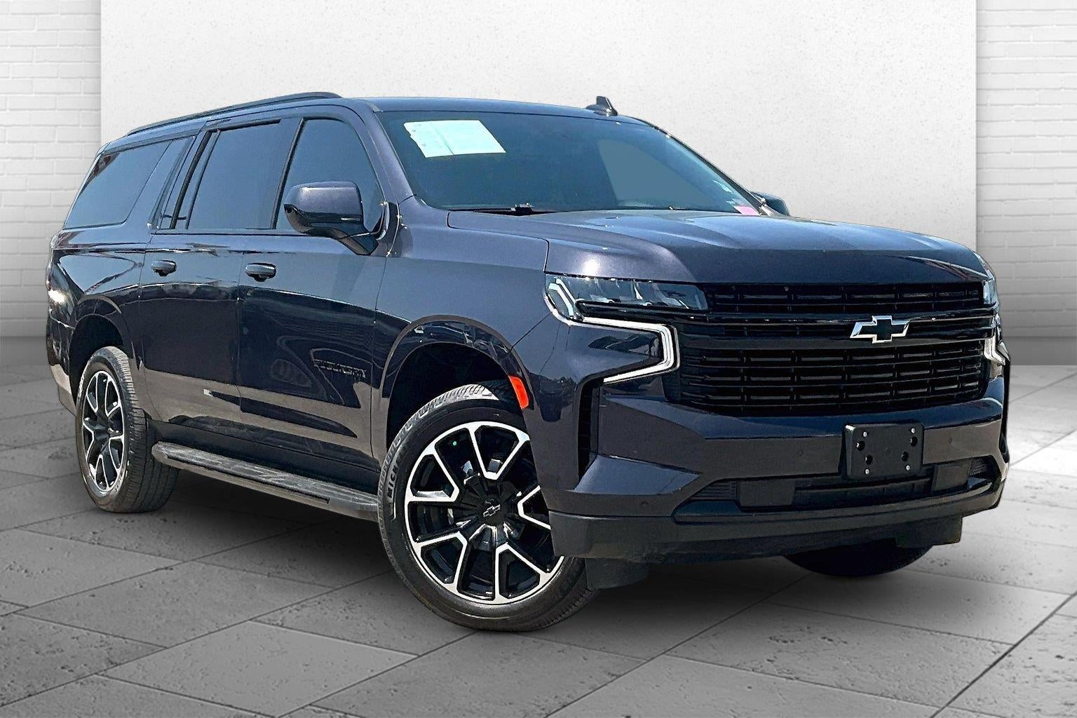 2023 Chevrolet Suburban RST