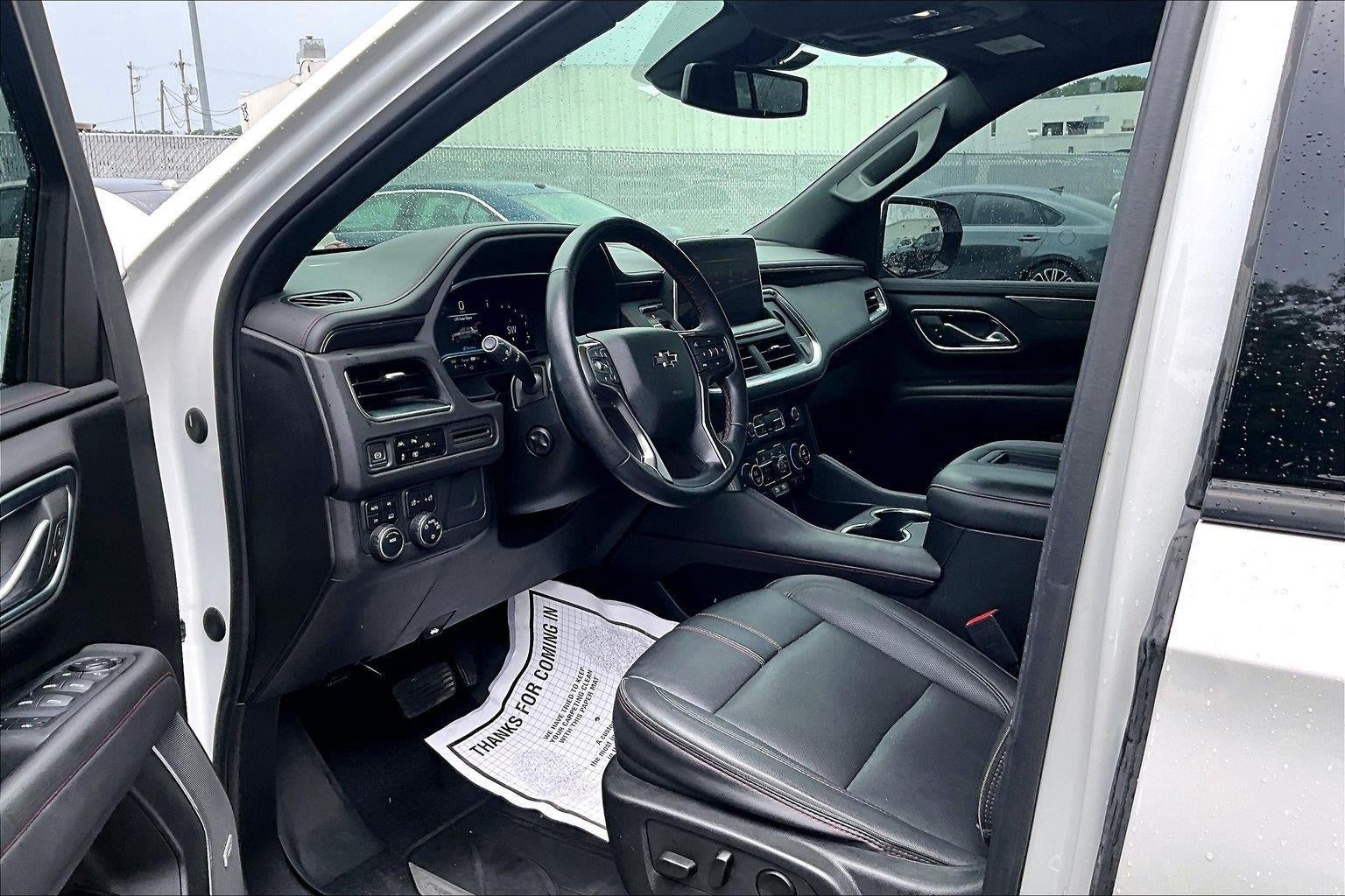 2023 Chevrolet Suburban RST