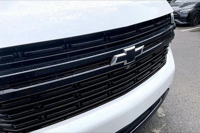 2023 Chevrolet Suburban RST