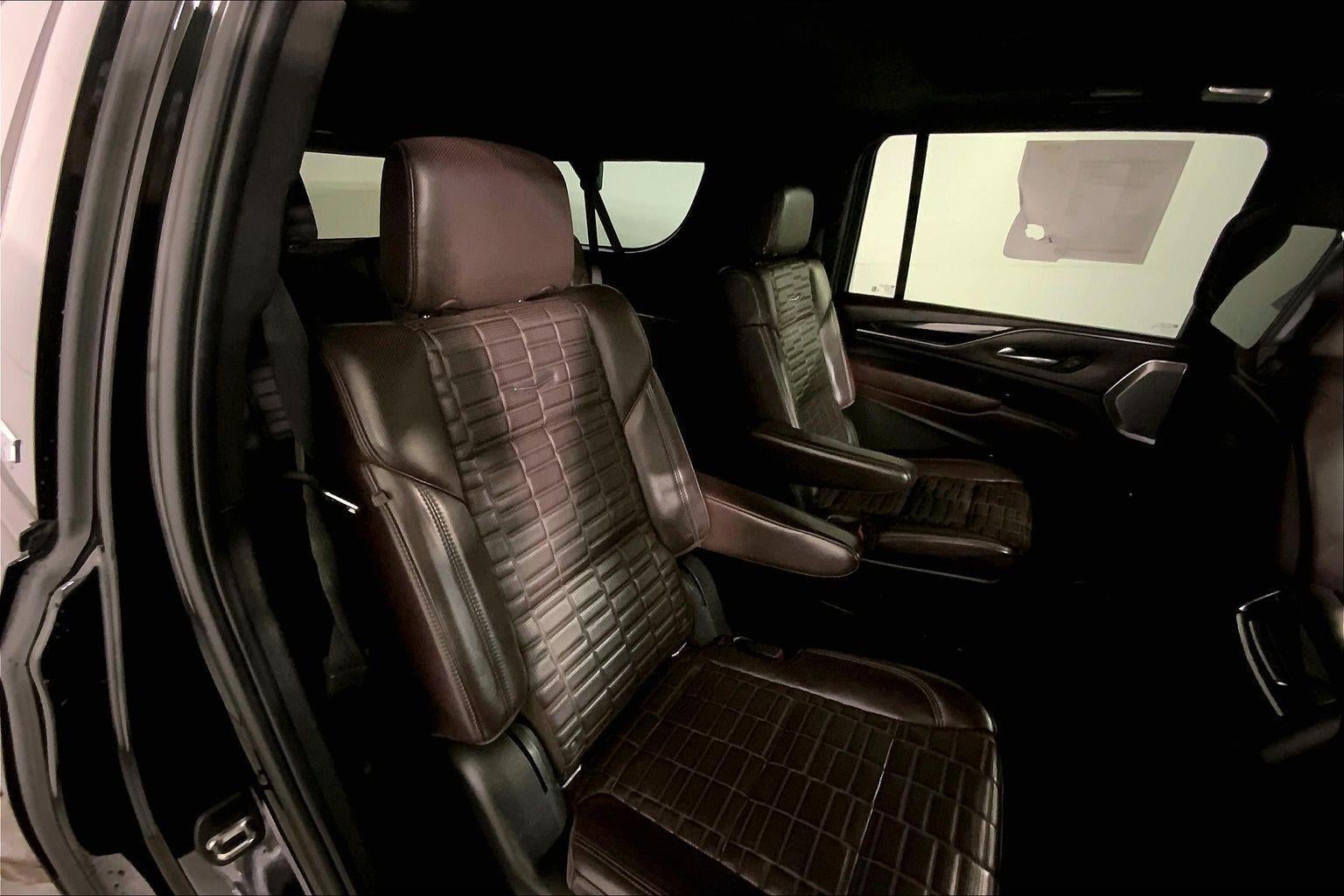 2022 Cadillac Escalade ESV Sport Platinum