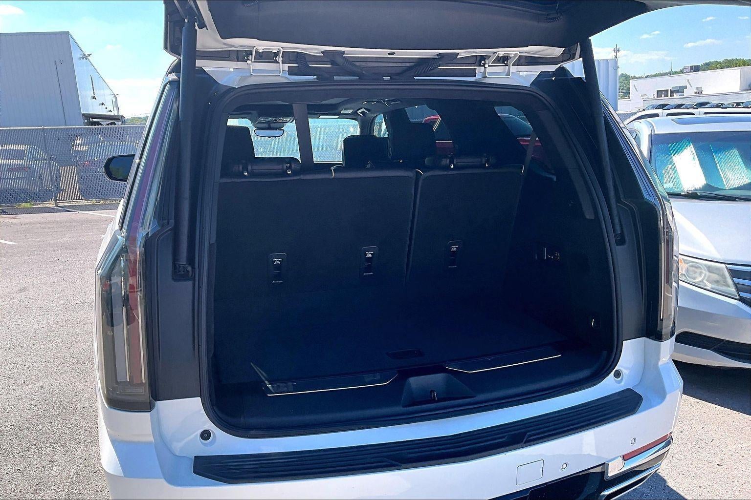 2025 Cadillac Escalade Premium Luxury Platinum