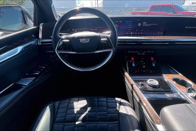 2025 Cadillac Escalade Premium Luxury Platinum