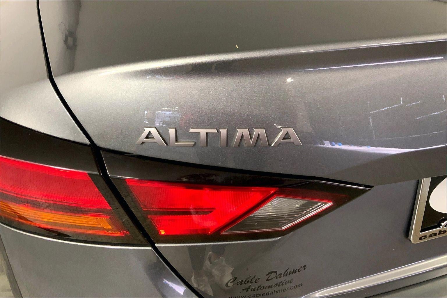 2025 Nissan Altima SV