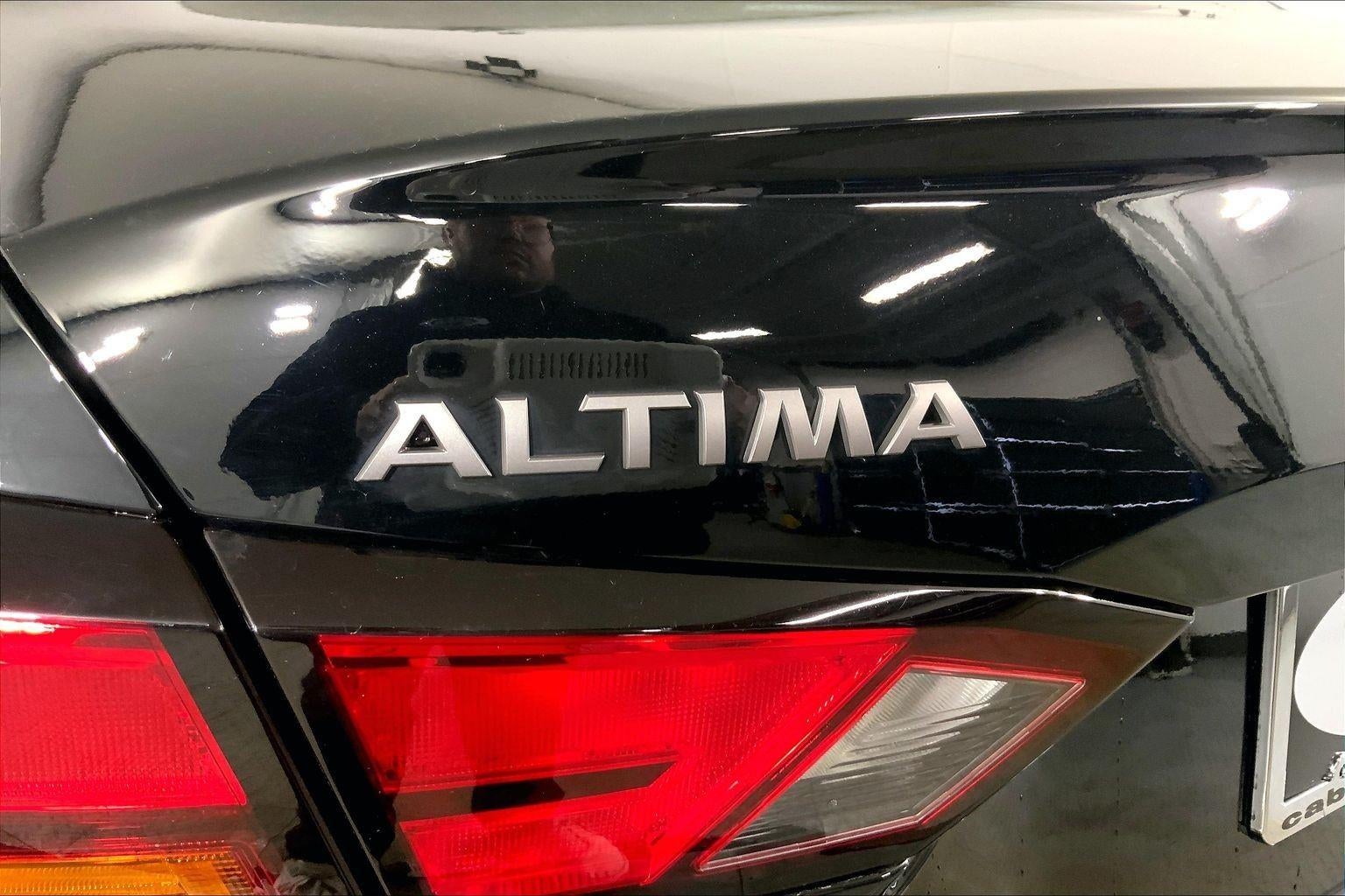 2025 Nissan Altima SV