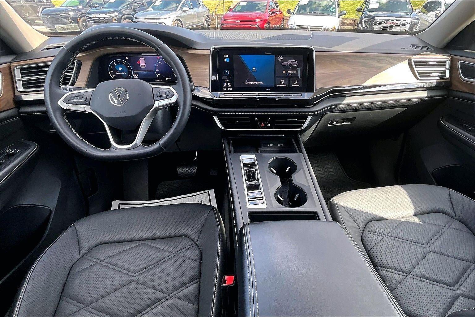 2024 Volkswagen Atlas 2.0T SE