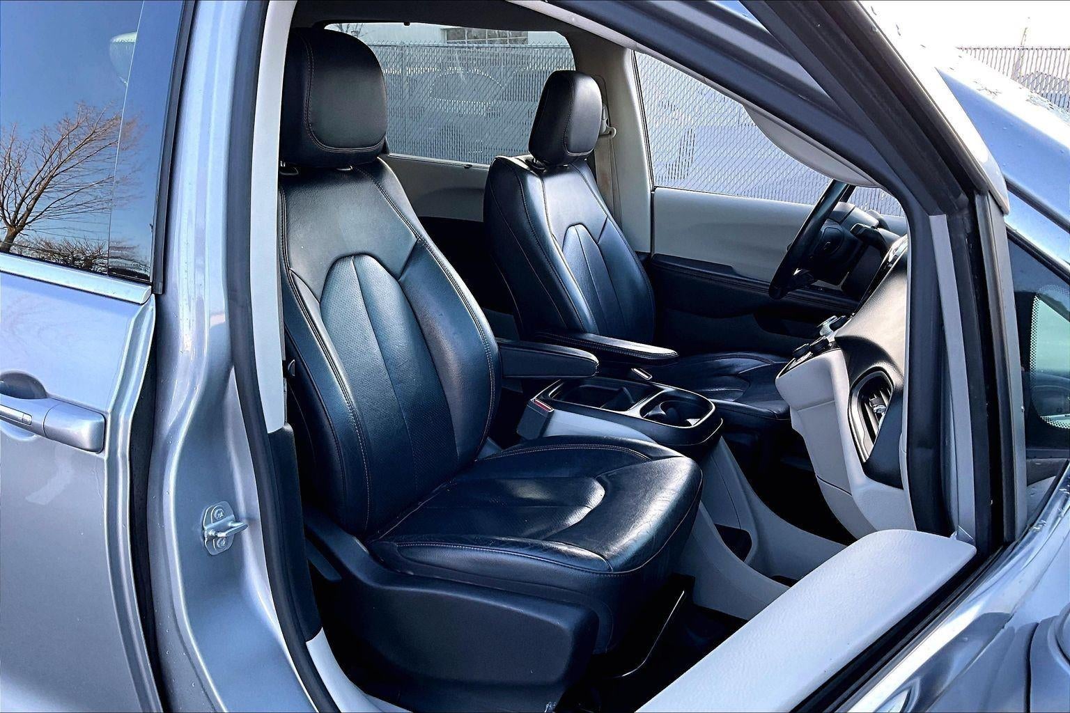 2019 Chrysler Pacifica Touring L