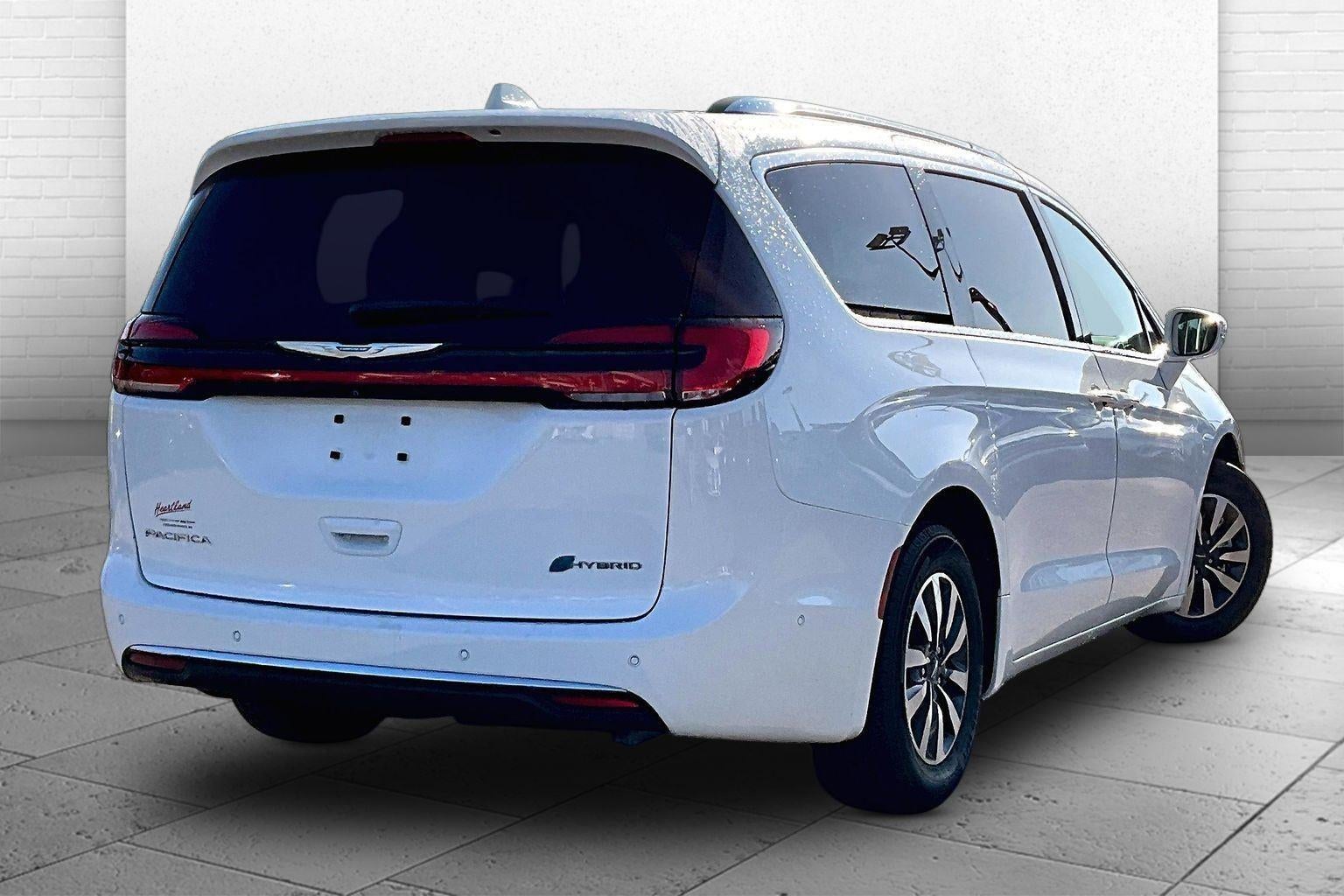 2021 Chrysler Pacifica Hybrid Touring L