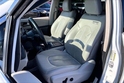 2021 Chrysler Pacifica Hybrid Touring L
