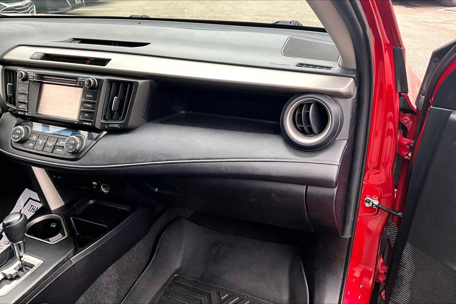 2016 Toyota RAV4 XLE