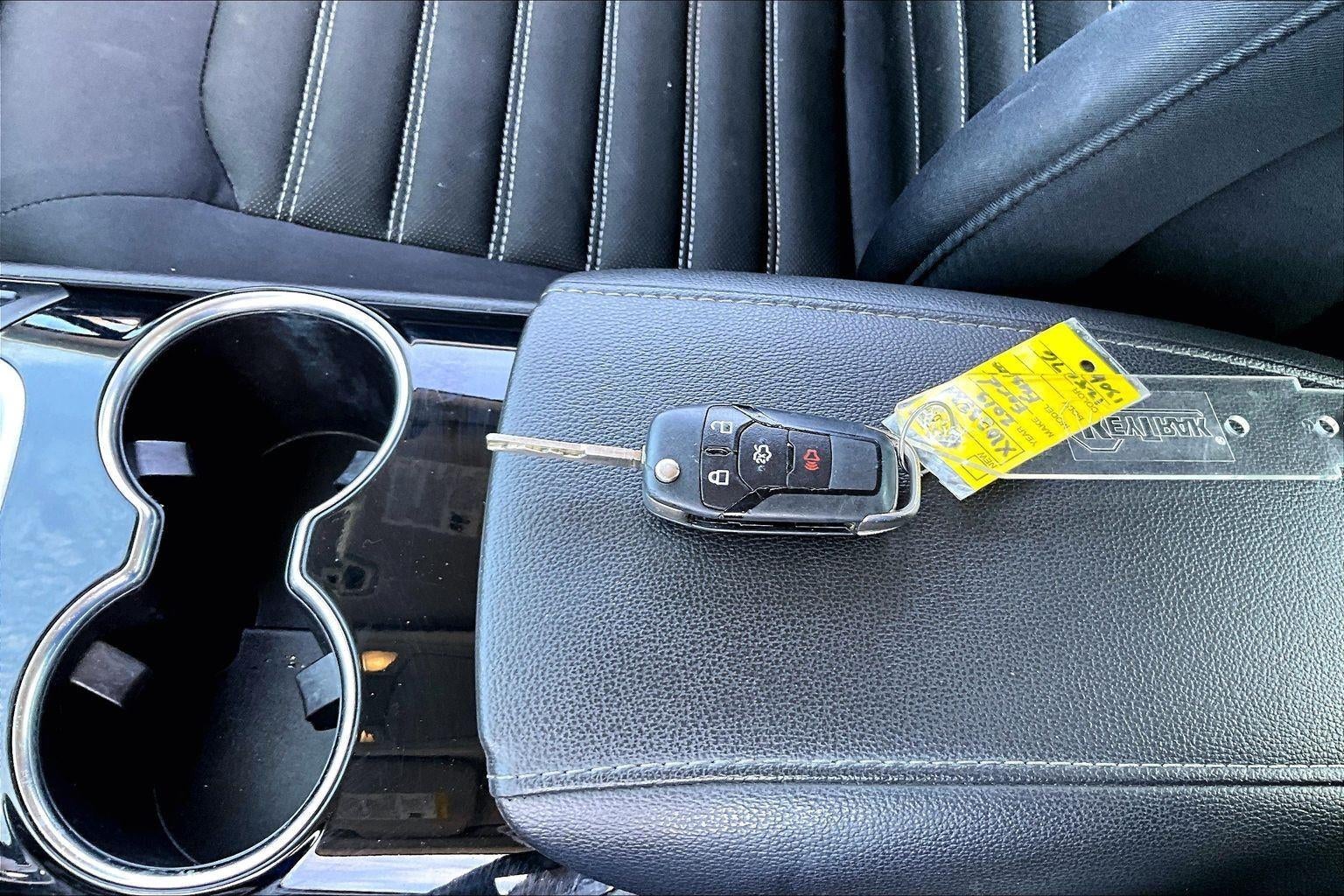 2015 Ford Fusion SE