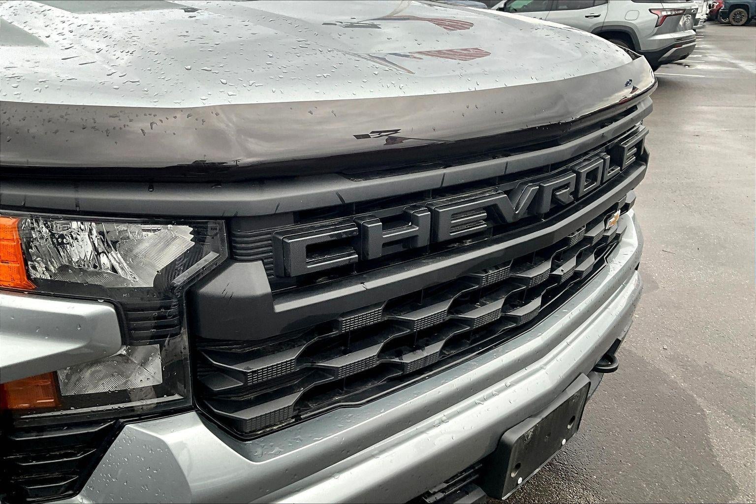 2025 Chevrolet Silverado 1500 Custom