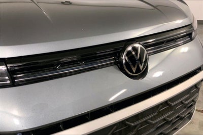 2025 Volkswagen Taos SE