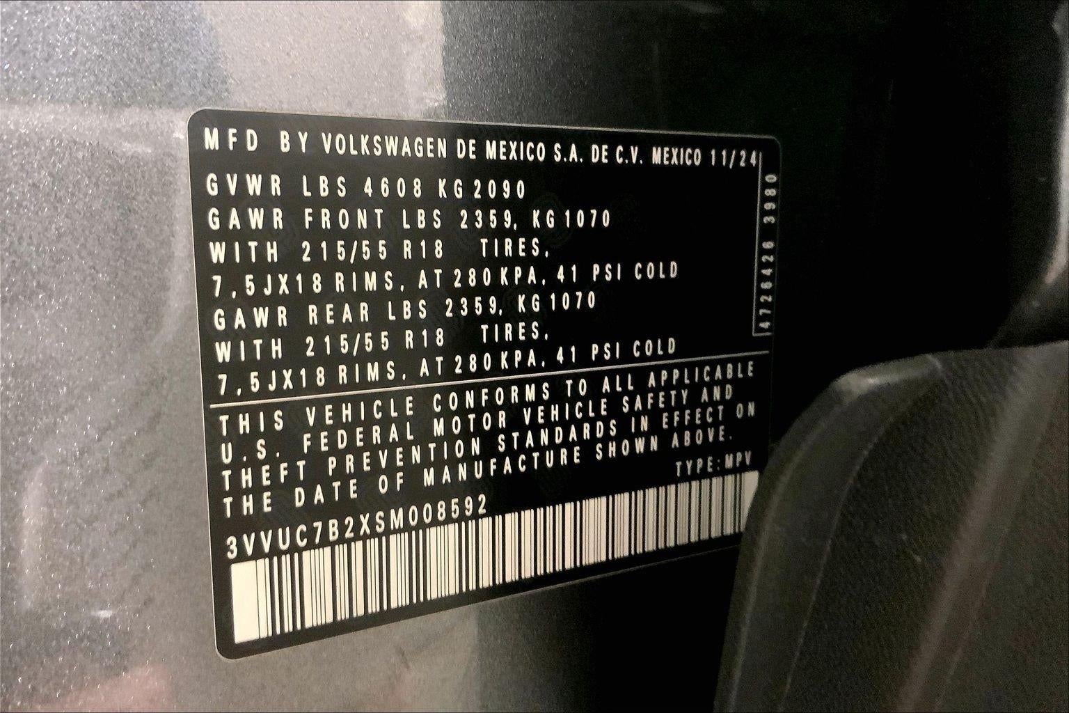 2025 Volkswagen Taos SE