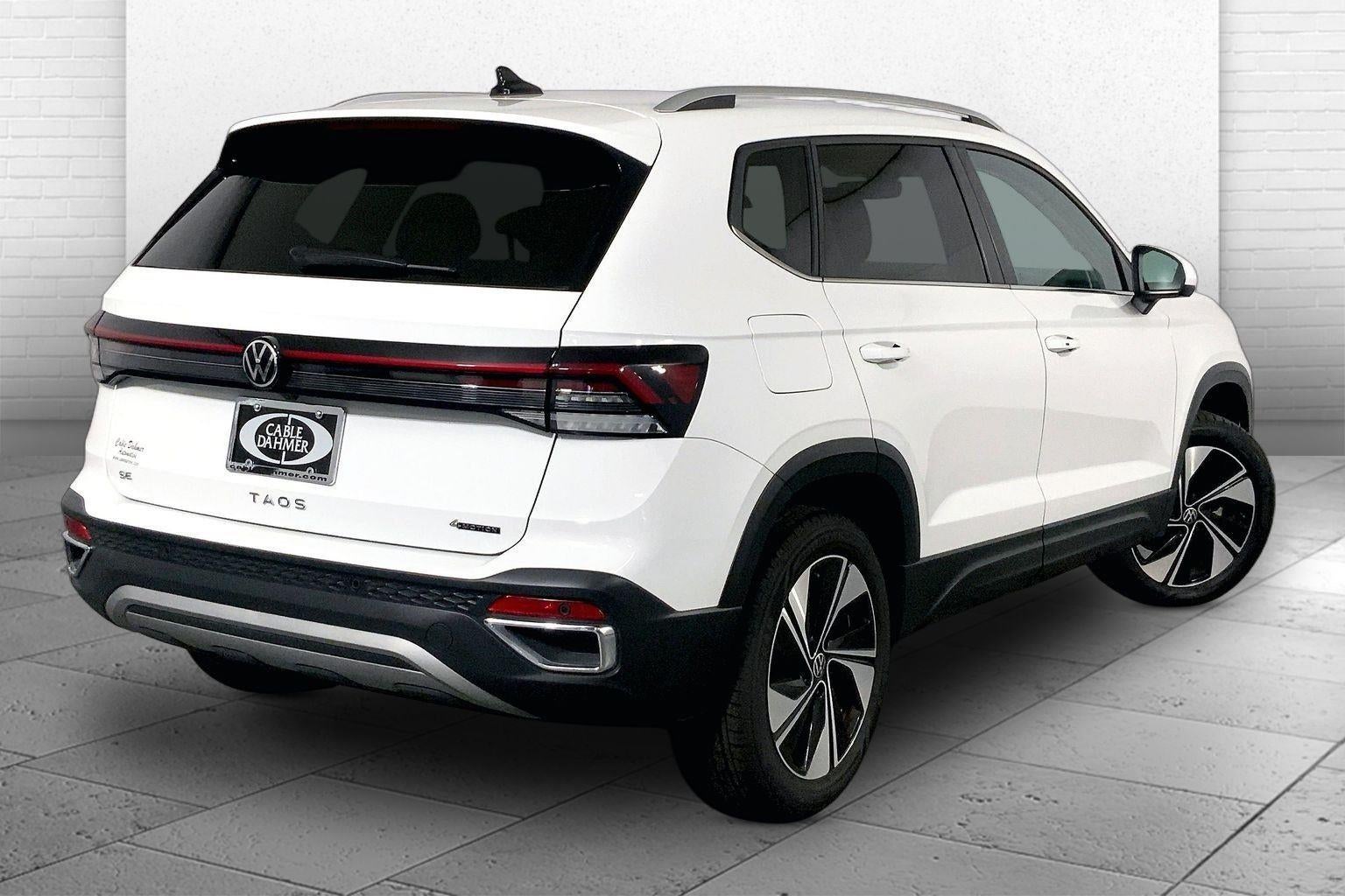 2025 Volkswagen Taos SE